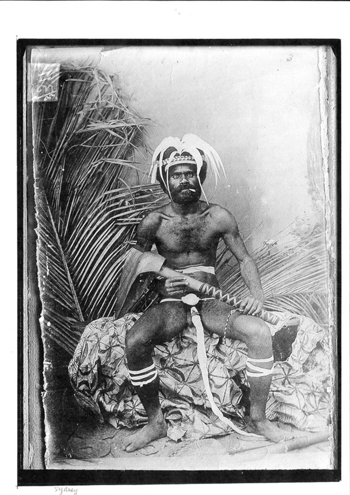 7 exposition-kanak-enquete-sur-une-collection-au-musee-du-berr_4818869